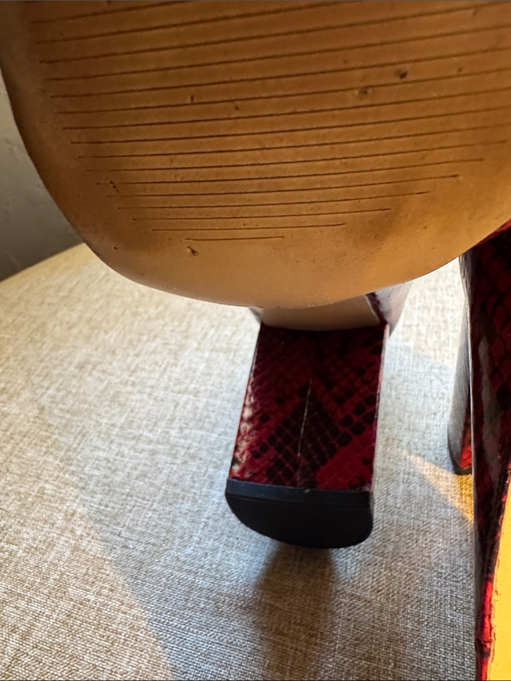 Marc Fisher Red‎ and Black Snake-Print Pointed Pumps 7 1/2 M worn once - Picture 7 of 7